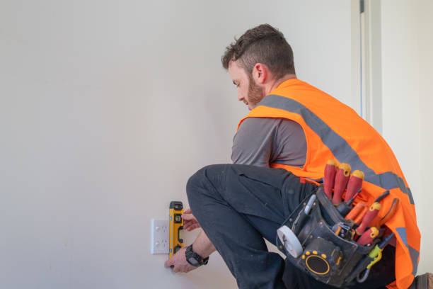 Best Electrician Near Me  in Tiffin, IA